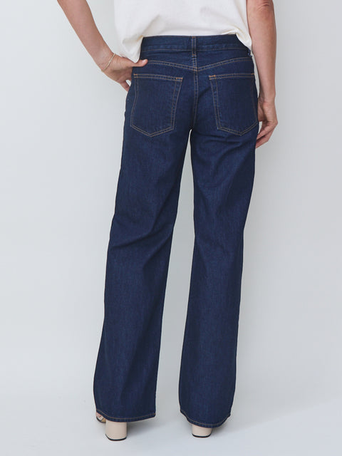 Sullivan Jean, Indigo Resin