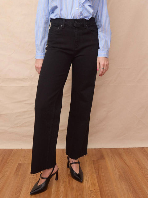 Slim Crop Wide, Black Resin