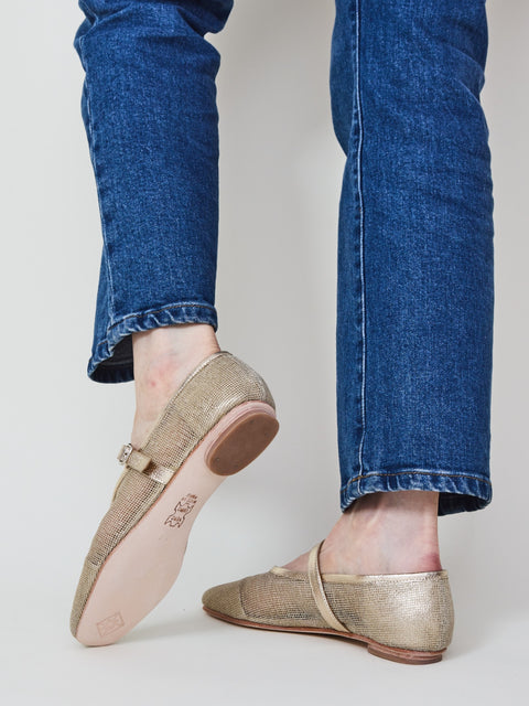 Penny, gold jute