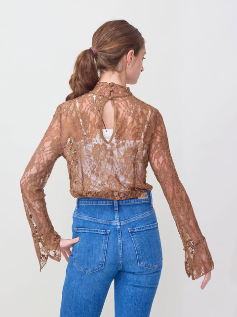 Meena, Dark Camel