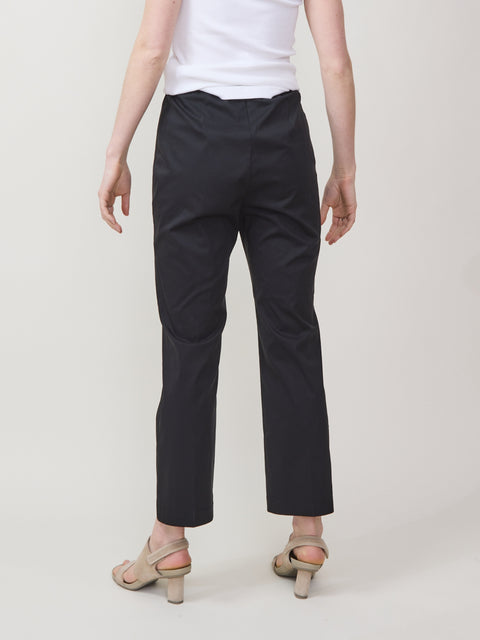 Slim Straight Pull-on Pant, black