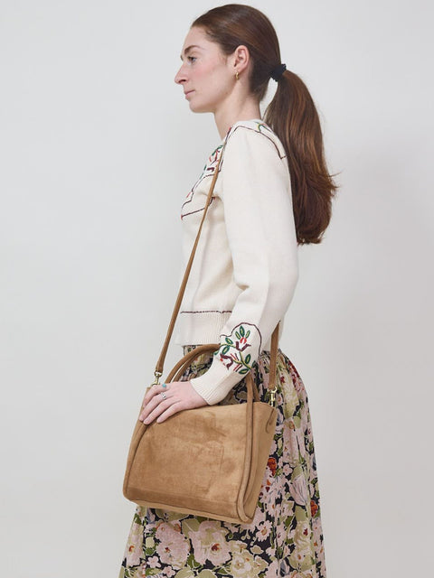 Serena, Pane suede