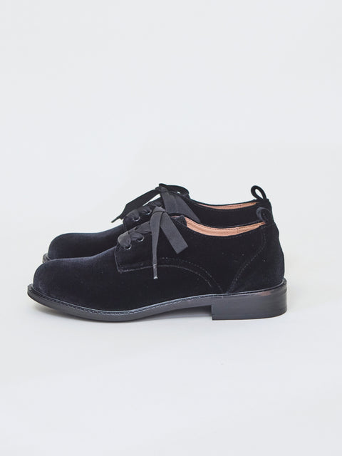 Pat Ox, black velvet