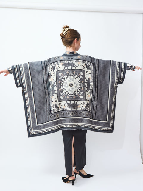 Roses & Cats Wool Cape