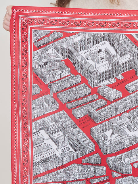 Louvre Carre, red