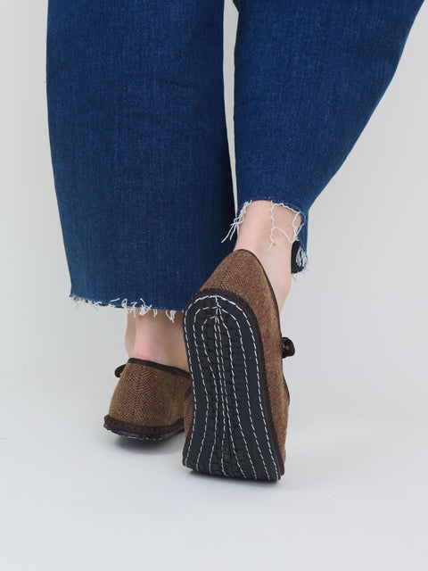 Mary Jane Wool, brown