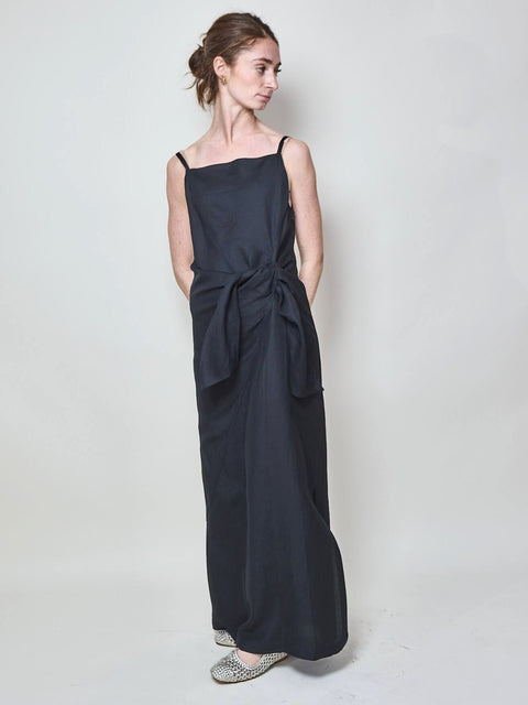 Ninfa, Black
