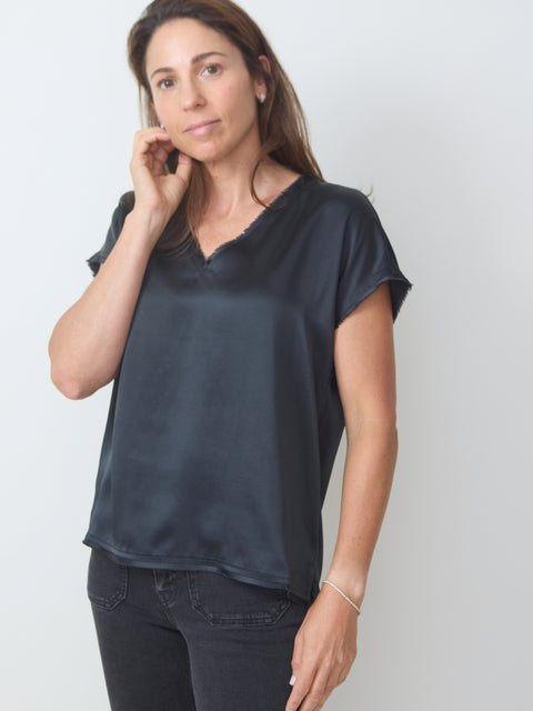 Raw Revisited Tee, W. Black