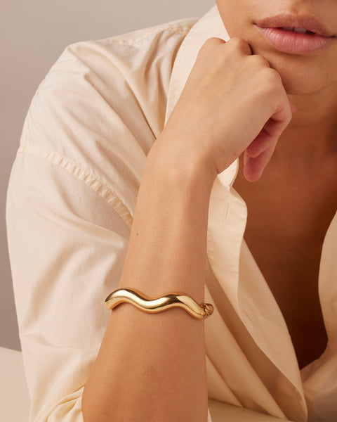 Ola Bangle, high polish gold