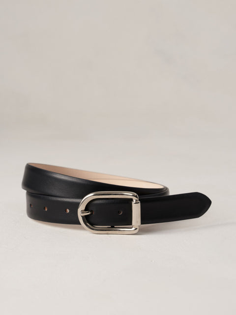 Mija, Black