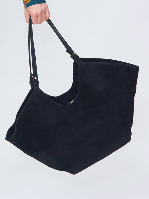 Dahlia, black suede