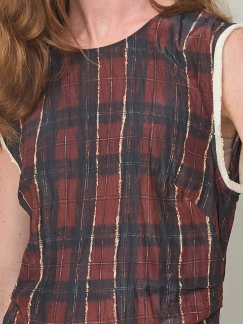 Atina, Dark Red Check