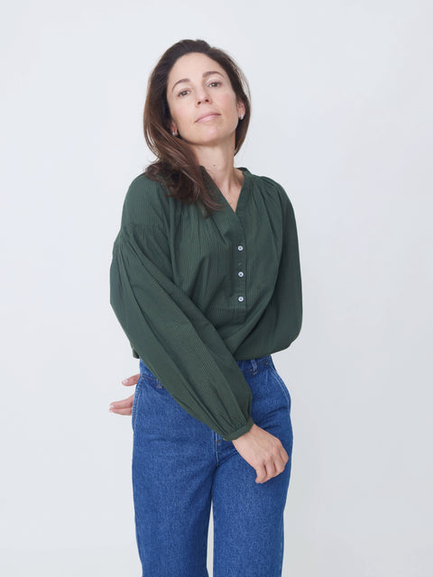 Nipoa, dark green