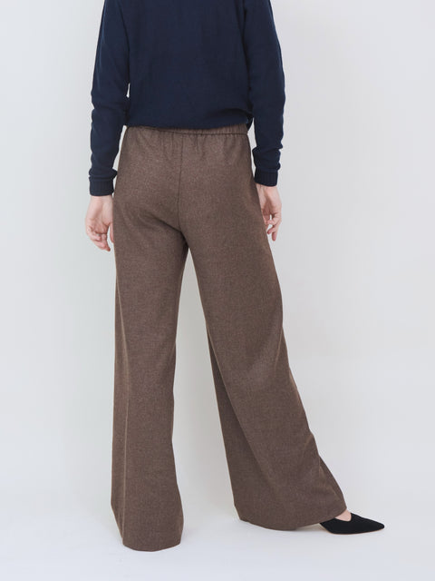 Perillo, Taupe