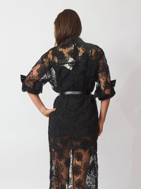 Annica, Black
