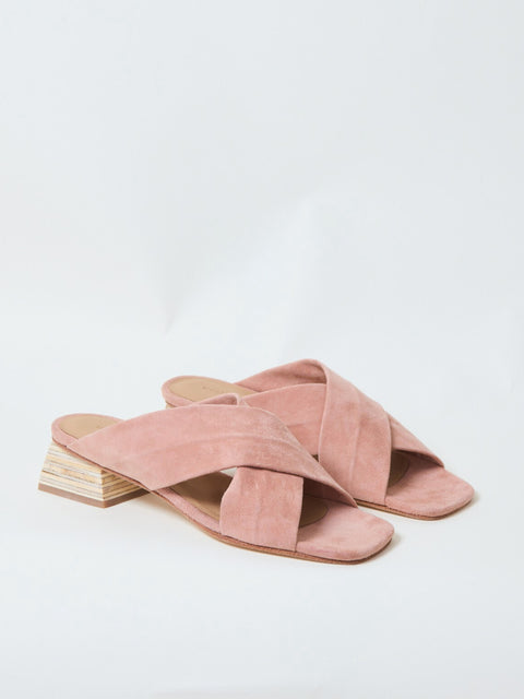 Sasha, rose suede