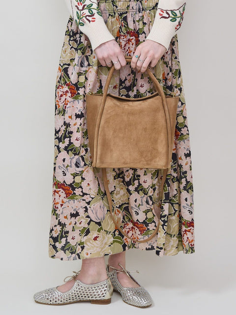 Serena, Pane suede