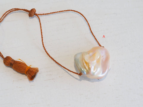 Single Pearl Tassel Bracelet