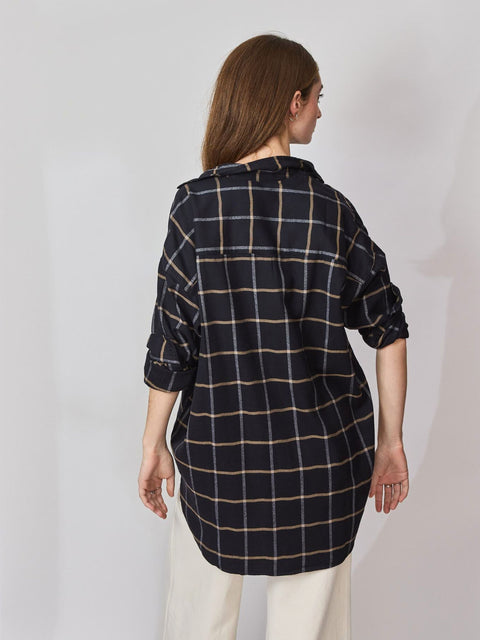 Shirley, black flannel windowpane