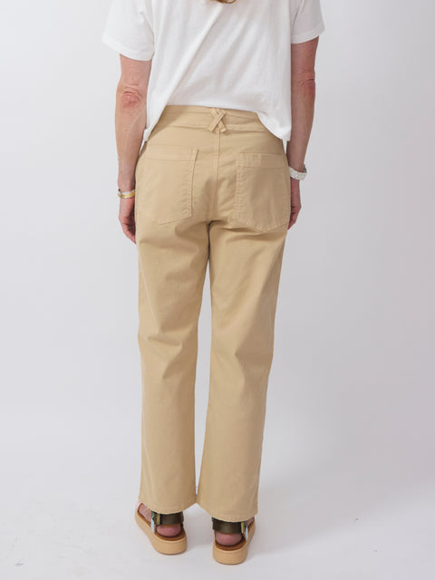 Tomboy, khaki