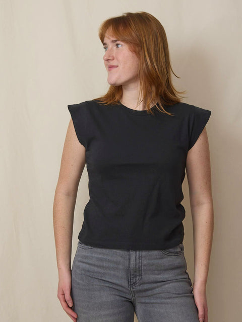 Peak Shoulder Tee, Black