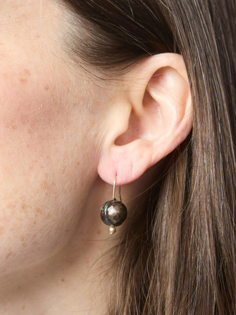 Mila Brown Pearl Earring