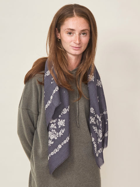 London Foulard No. 797, Slate Grey