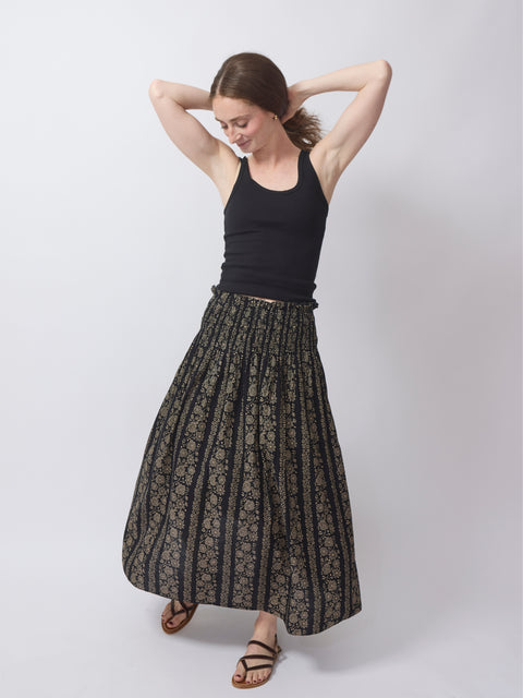 Canary Skirt, black & cream token floral