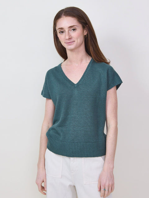 Cap Sleeve Vee, Laurel
