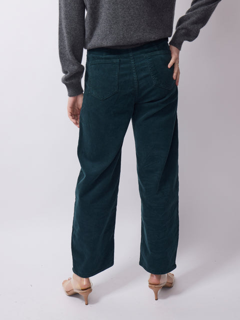 Brennan Corduroy, Peacock