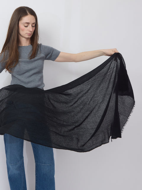 Whisper Cashmere Scarf, Black