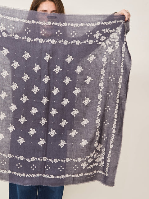 London Foulard No. 797, Slate Grey