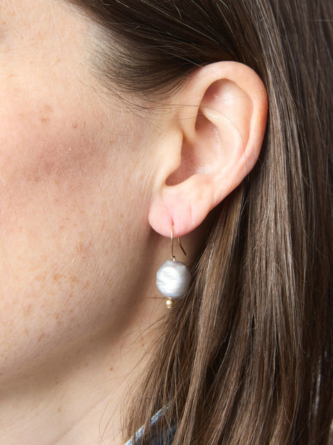Mila Silver Pearl Earring