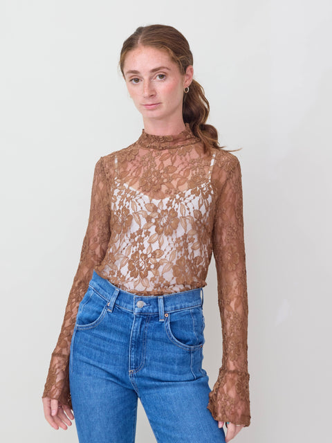 Meena, Dark Camel