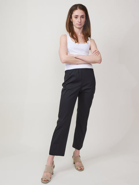 Slim Straight Pull-on Pant, black