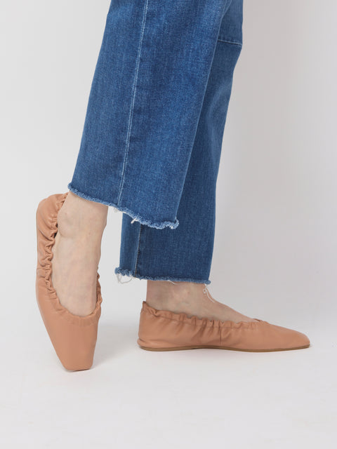 Ballerina Arricciata, Fard