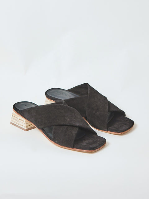 Sasha, coal suede