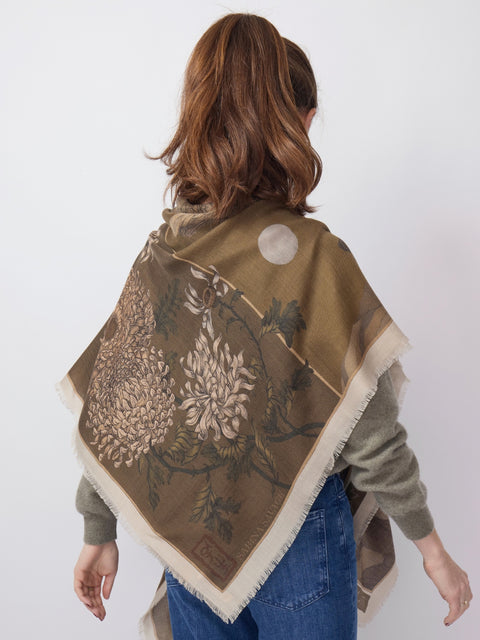 Wind Dancer, Heaven Caller, 135cm silk/wool, Bronze/Umber
