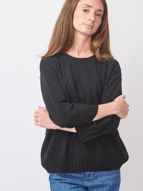 Bracelet Sleeve Pullover, Black