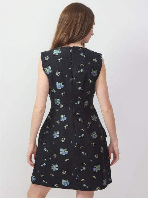 Amayah, black small flower