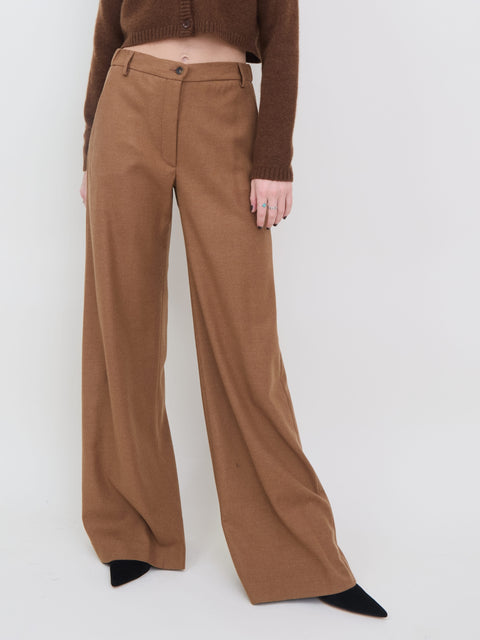 Piedro, Camel