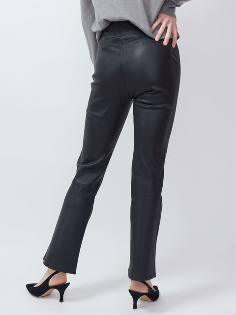 Zaragoza, black leather