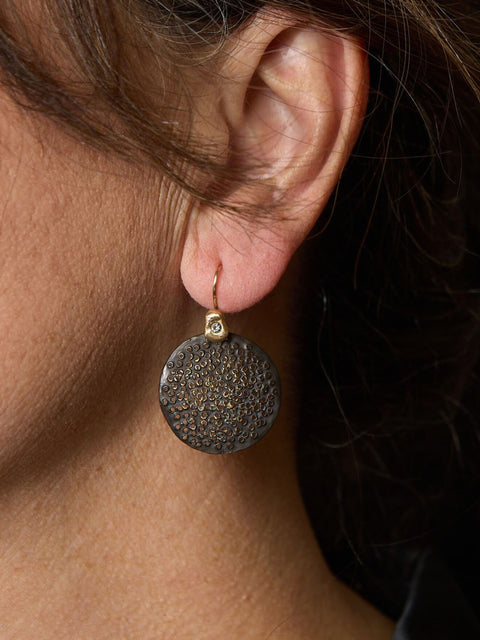 Pollen Black Bronze Earring