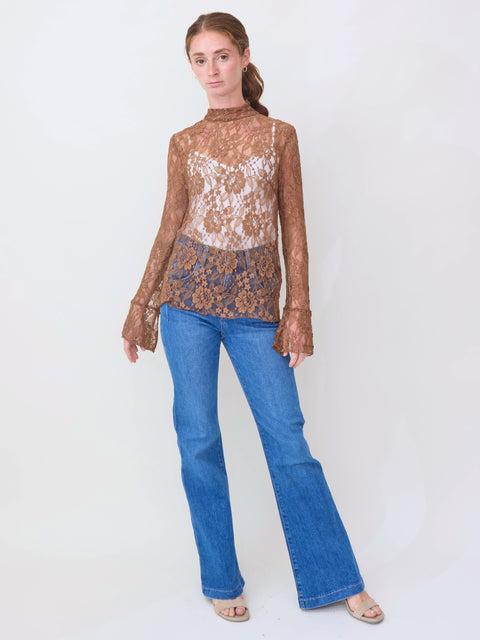 Meena, Dark Camel
