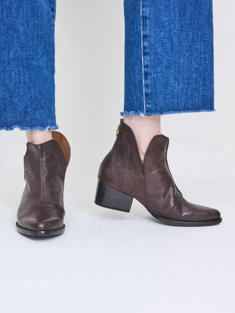 Prado Boot, brown oyster