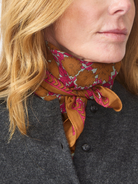 Ajmer Scarf, Henna