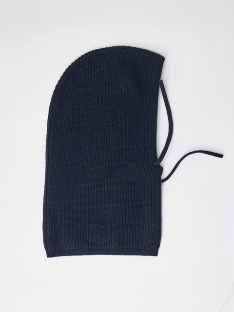 Meysie Hood, Black