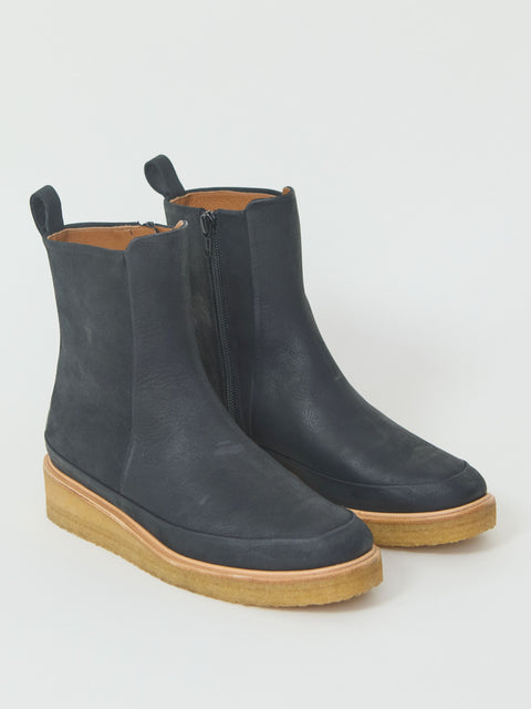 Hip, disco black