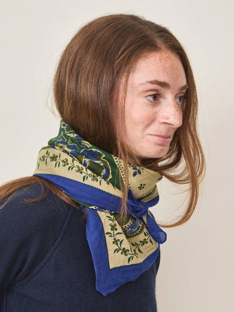 Roseraie Foulard No. 796, British Green