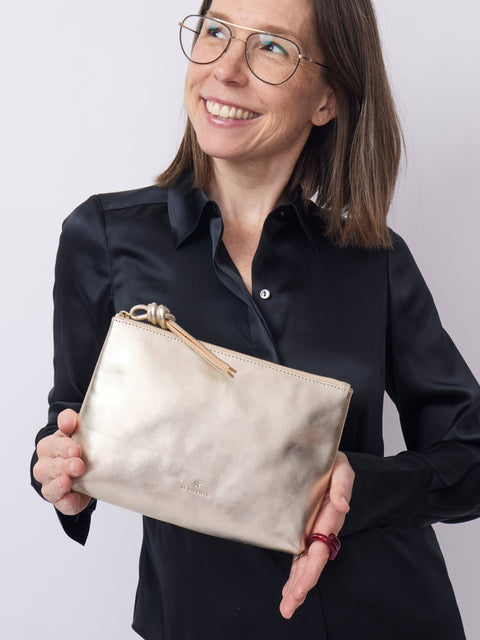 Snodo Pouch, Metallic Platinum